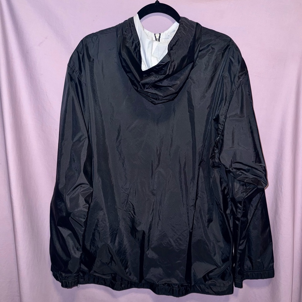 Nike Men’s Black Vintage Windbreaker (M) - Picture 3 of 13